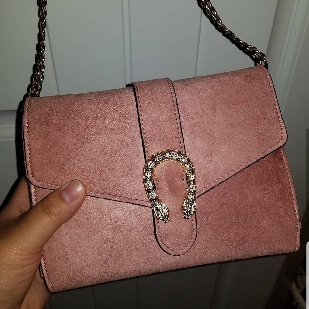 Crossbody or shoulder bag